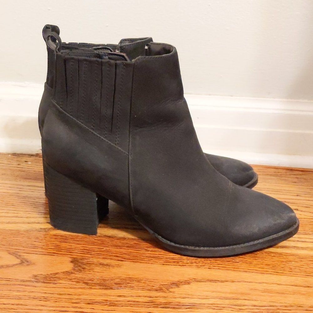 Black blondo waterproof boots
